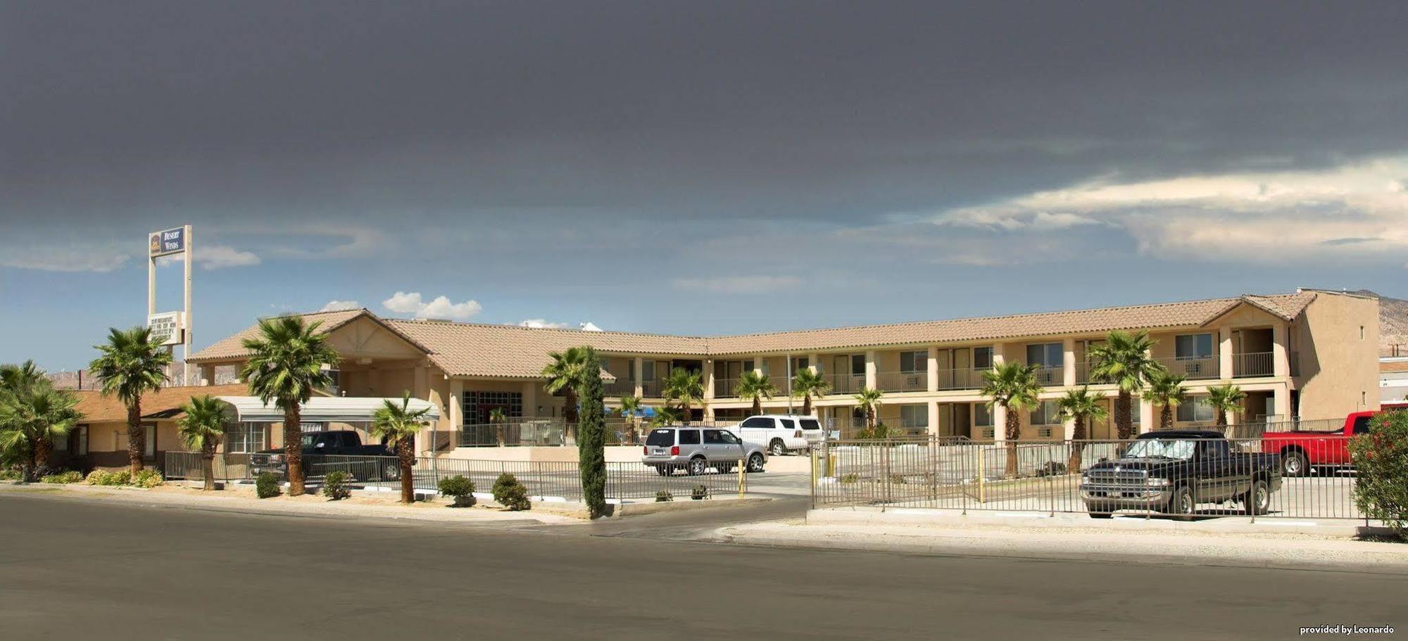 Best Western Desert Winds Hotel Mojave Exterior photo